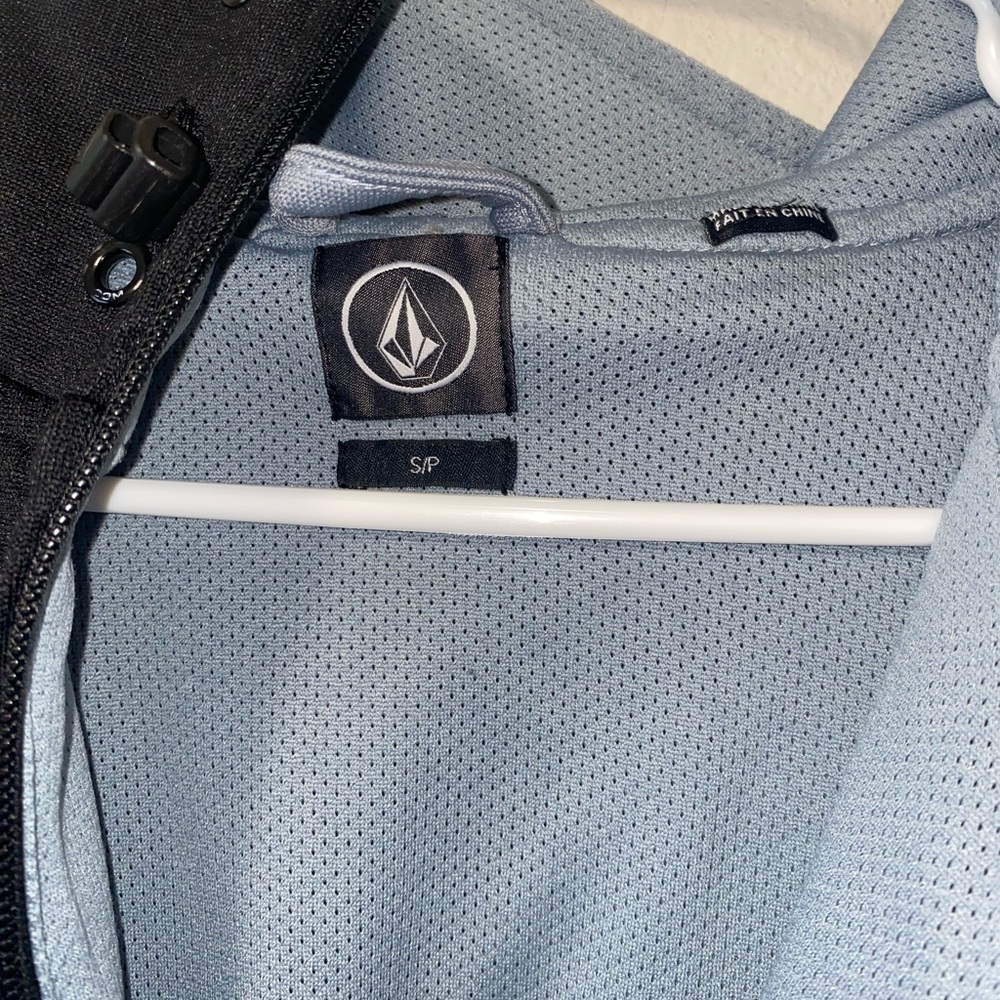 Volcom Sweatshirt - Picture 3 of 3